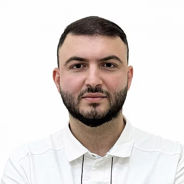 Асриян Артём Юрьевич - врач-эндокринолог-диетолог